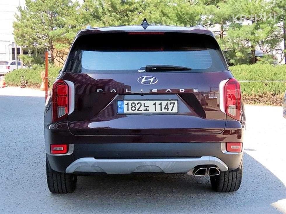 Hyundai Palisade3.8 Gasoline 7-seater (Limousine) AWD Prestige - 4