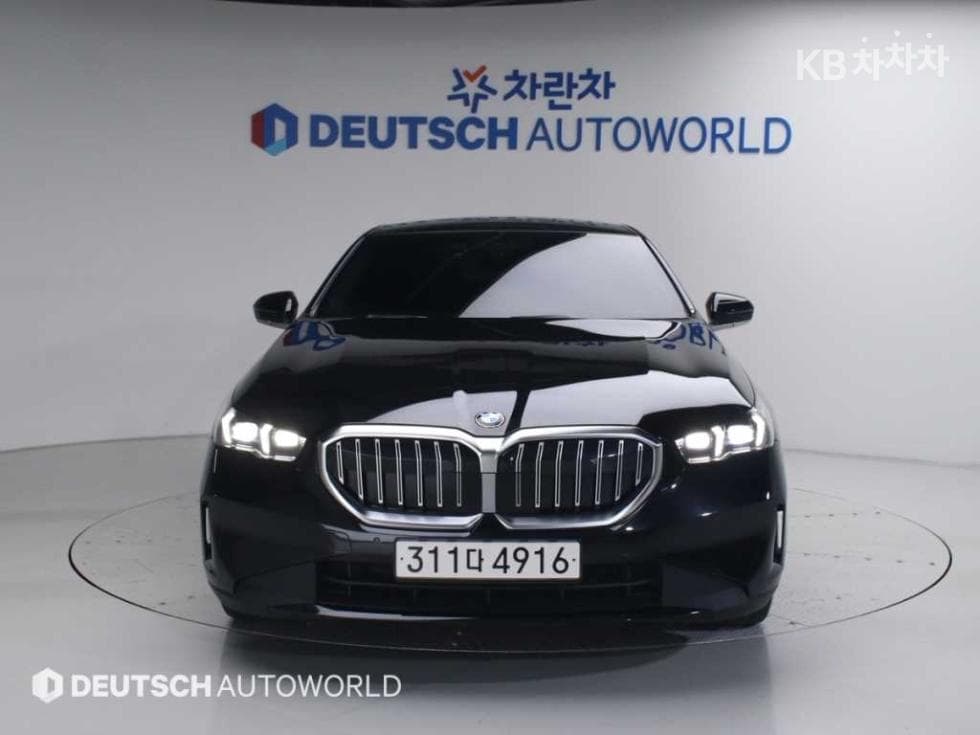 BMW Нов5 Серия(G60)523d Стандартен - 3