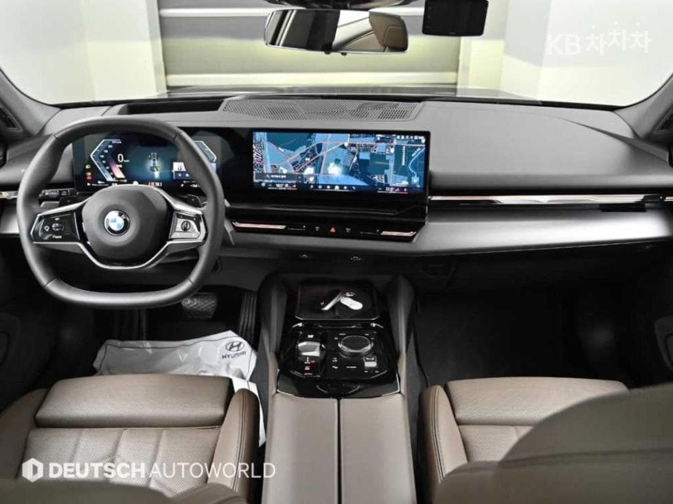 BMW Нов5 Серия(G60)523d Стандартен - 7
