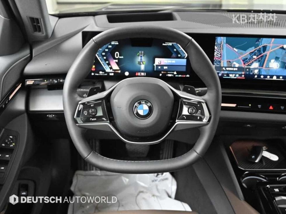 BMW Нов5 Серия(G60)523d Стандартен - 13