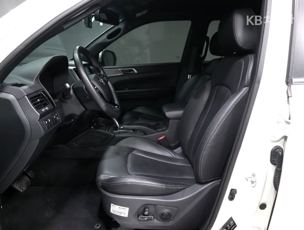 КейДжи Мобилити The New (фейслифт) Rexton Sports Khan2.2 4x4 Престиж - 9