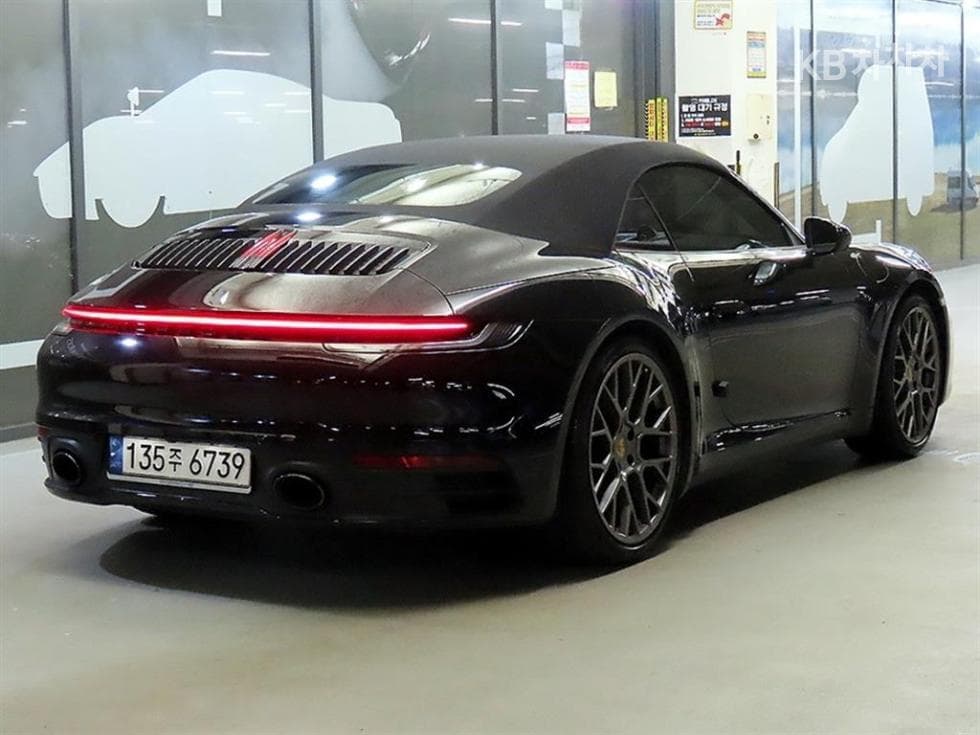 Porsche 911(992)Carrera Cabriolet - 4