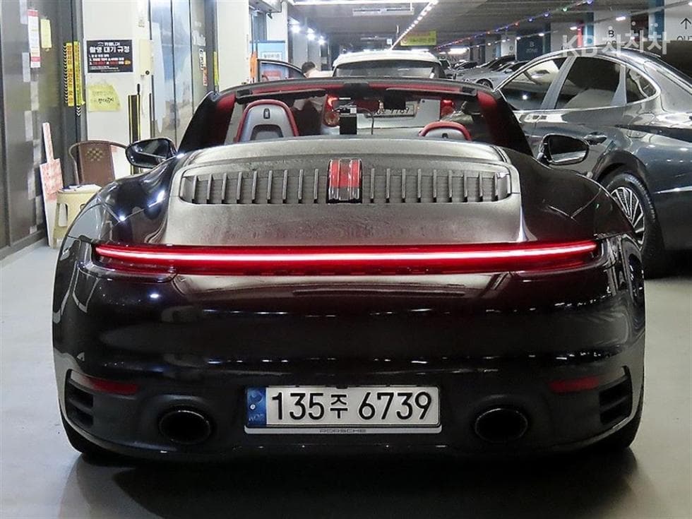 Porsche 911(992)Carrera Cabriolet - 10