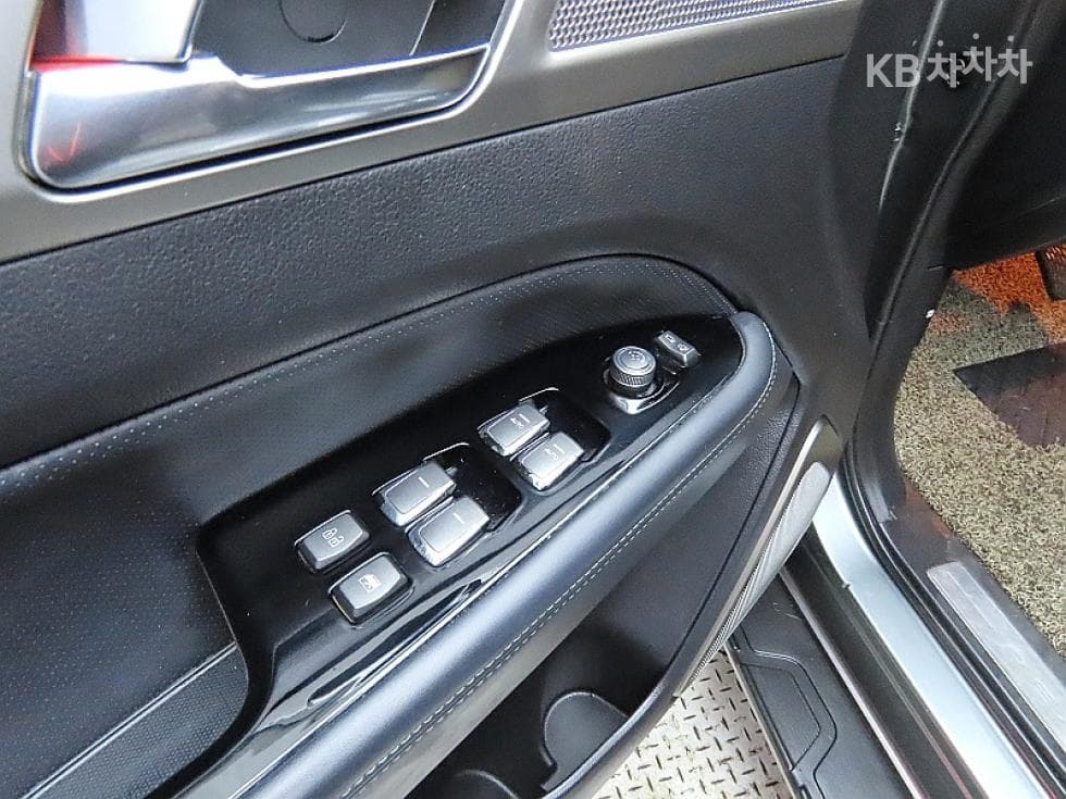 KG Mobility G4 Rexton2.2 4WD 유라시아 에디션 - 13