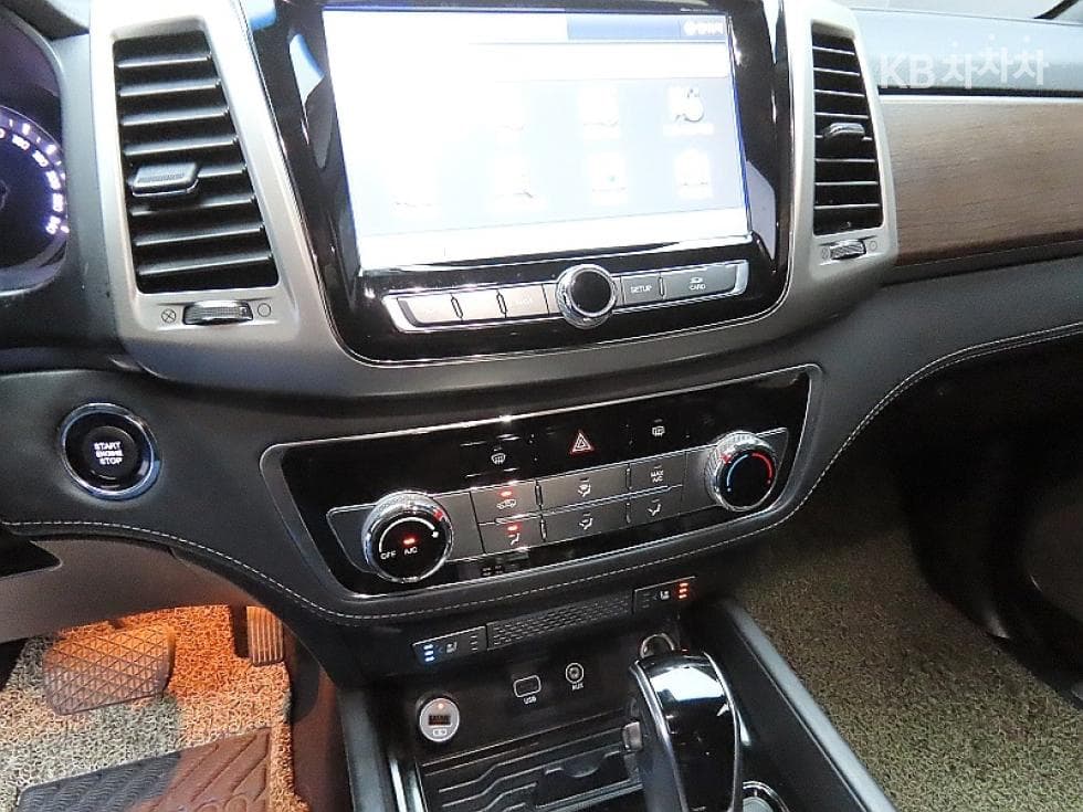 KG Mobility G4 Rexton2.2 4WD 유라시아 에디션 - 16