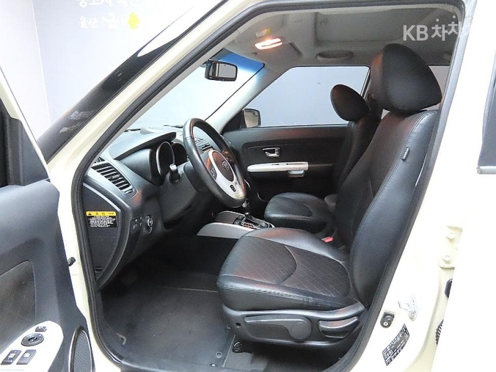 Kia Soul1.6 GDI Premium Eco (economy trim)Plus - 10