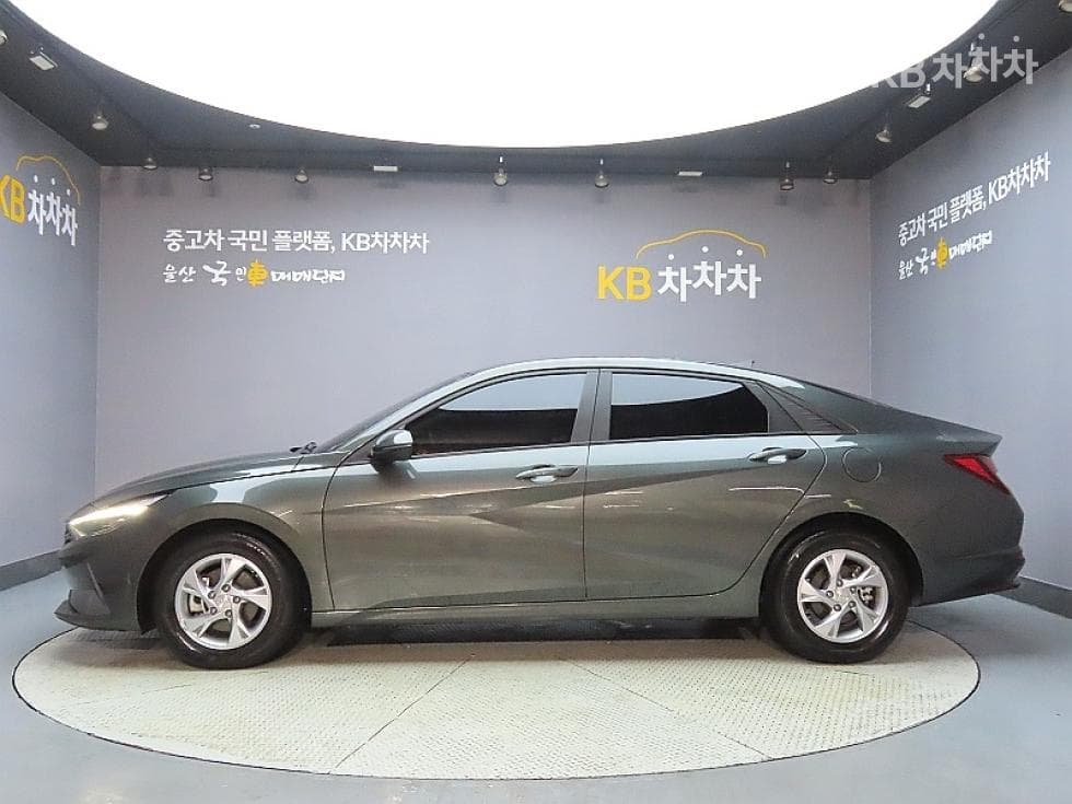 Hyundai All New Avante (Elantra)(CN7)1.6 Gasoline Modern - 5