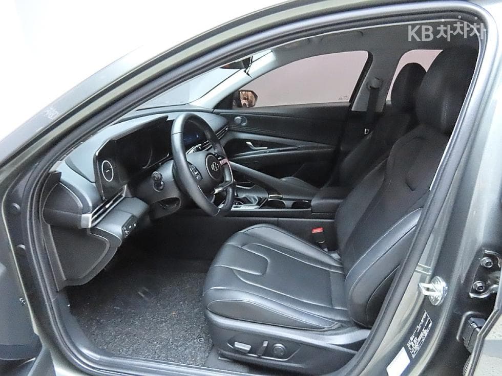 Hyundai All New Avante (Elantra)(CN7)1.6 Gasoline Modern - 10