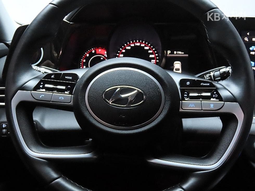 Hyundai All New Avante (Elantra)(CN7)1.6 Gasoline Modern - 17