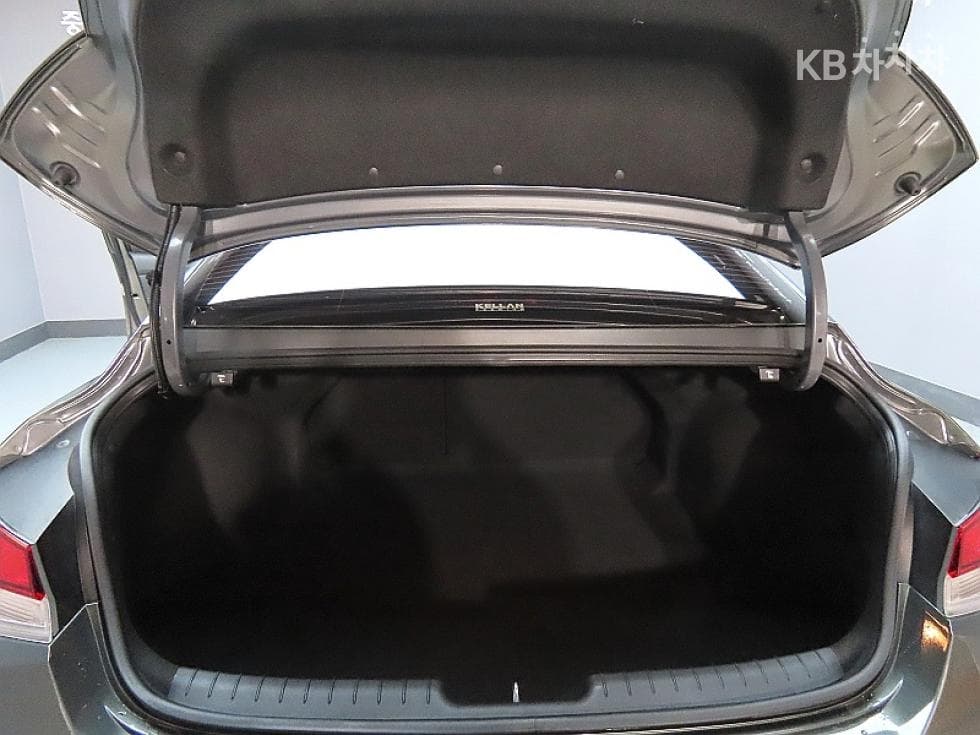 Hyundai All New Avante (Elantra)(CN7)1.6 Gasoline Modern - 19