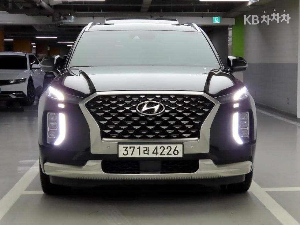 Hyundai Palisade 3.8 Gasoline 7-seater (Limousine) Calligraphy - Image 1