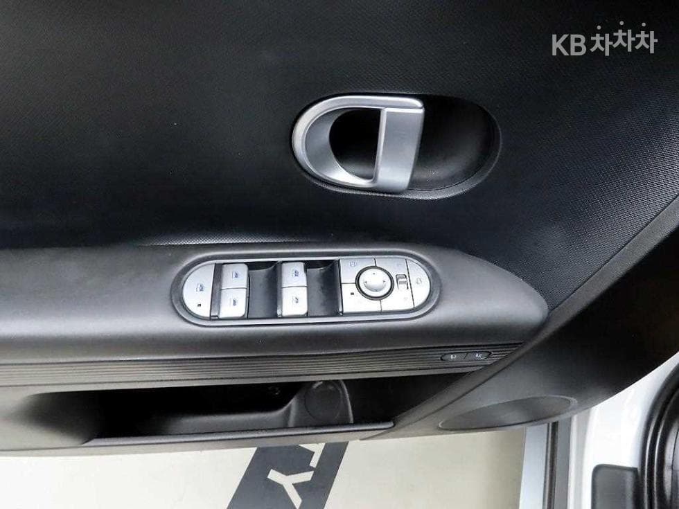 Хюндай IONIQ 5Long Range AWD Exclusive - 11