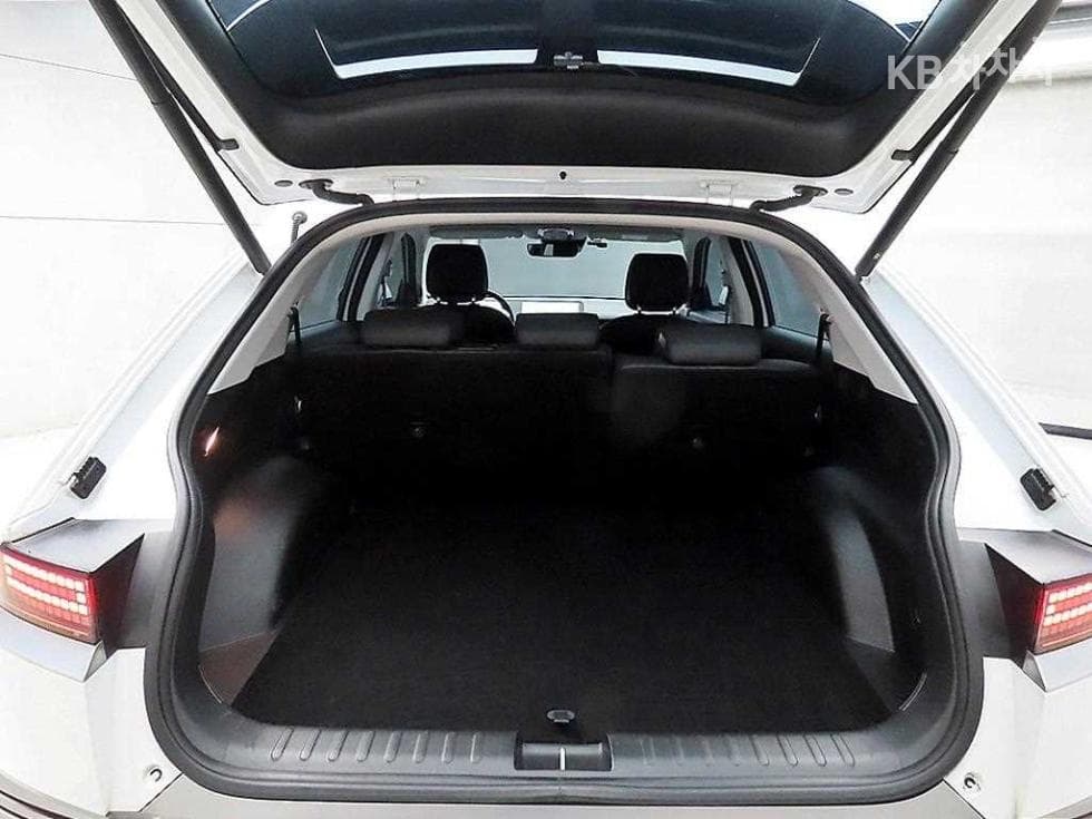 Хюндай IONIQ 5Long Range AWD Exclusive - 18