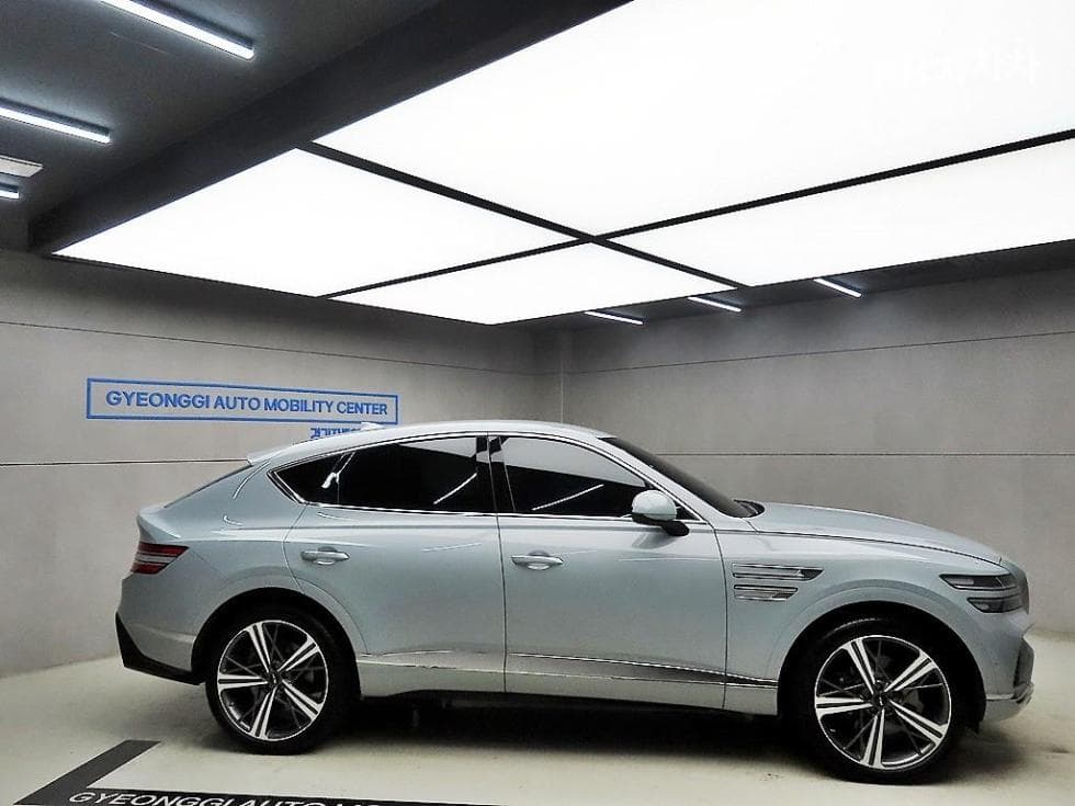 Дженезис GV80 COUPE2.5L бензин Турбо AWD Стандартен - 2