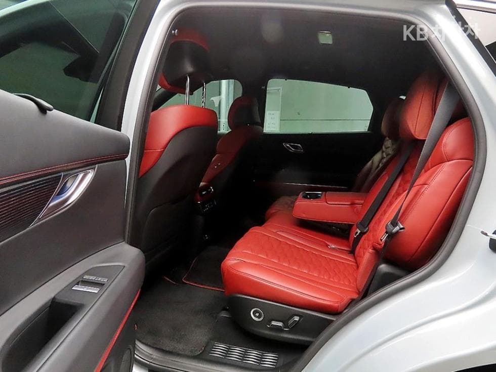 Дженезис GV80 COUPE2.5L бензин Турбо AWD Стандартен - 6