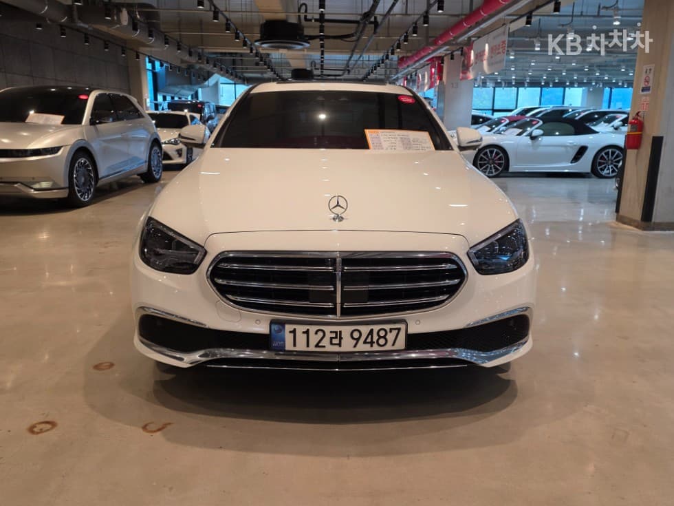Mercedes-Benz E-Клас (W213)E250 Exclusive - 2