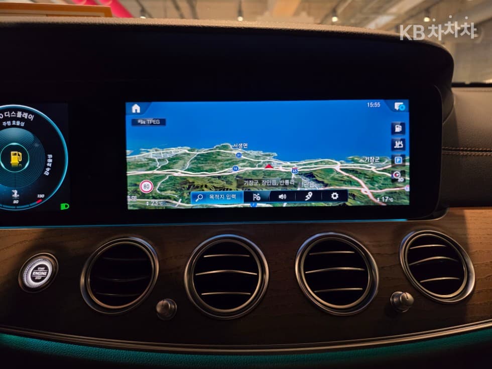 Mercedes-Benz E-Клас (W213)E250 Exclusive - 11