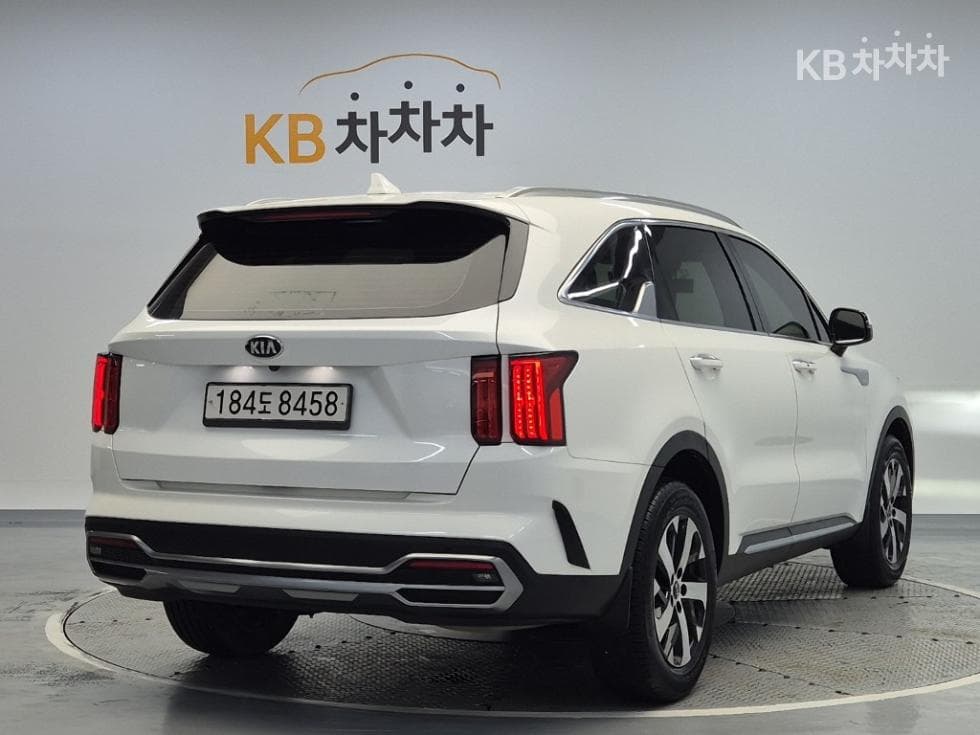 Киа Sorento 4-то поколение2.2 Дизел 4x4 Престиж - 3
