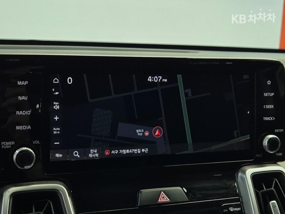 Киа Sorento 4-то поколение2.2 Дизел 4x4 Престиж - 13