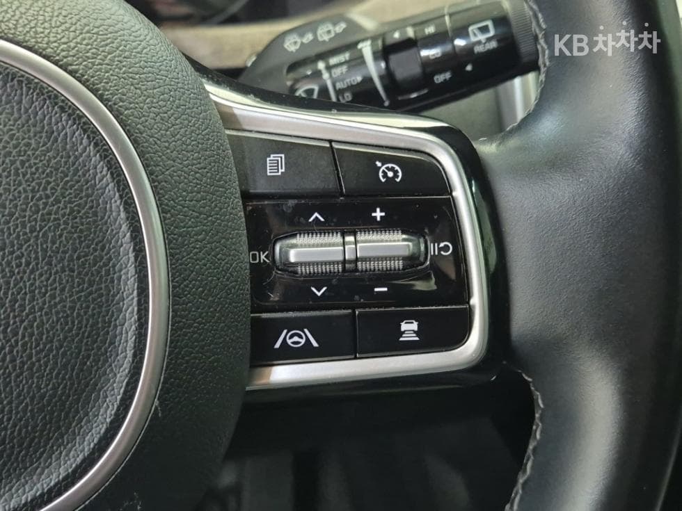 Киа Sorento 4-то поколение2.2 Дизел 4x4 Престиж - 15