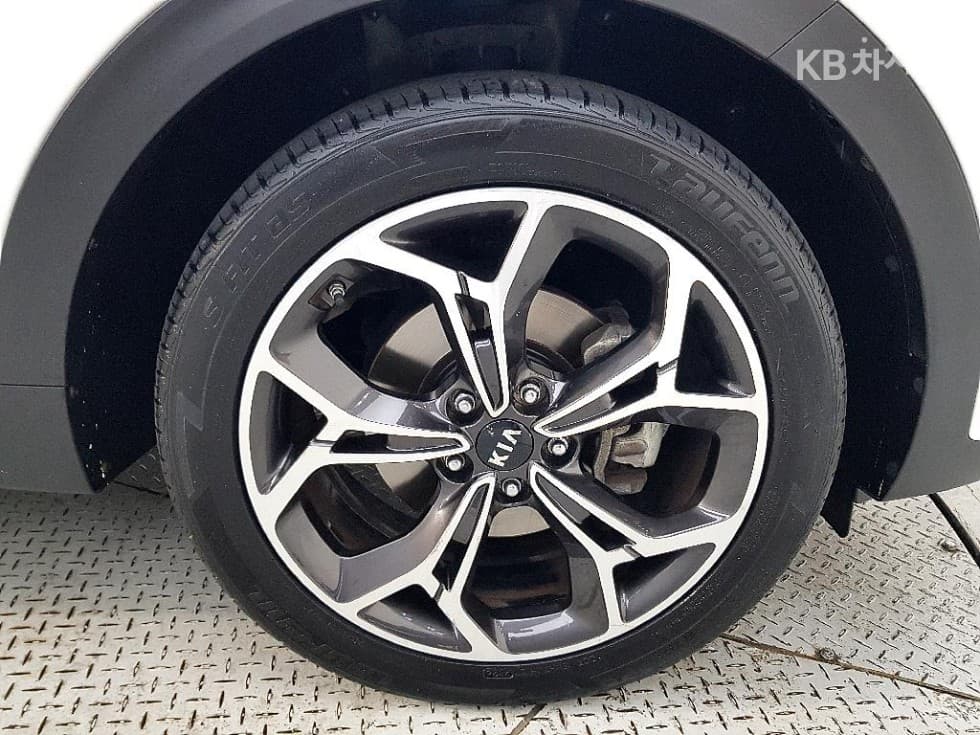 Kia Sportage 더 볼드2.0 Diesel 4WD Seater텔리전트 - 20