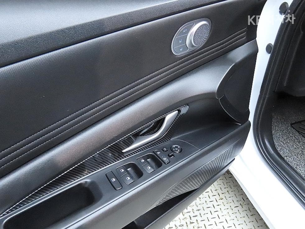 Hyundai All New Avante (Elantra)(CN7)1.6 Gasoline Modern - 13