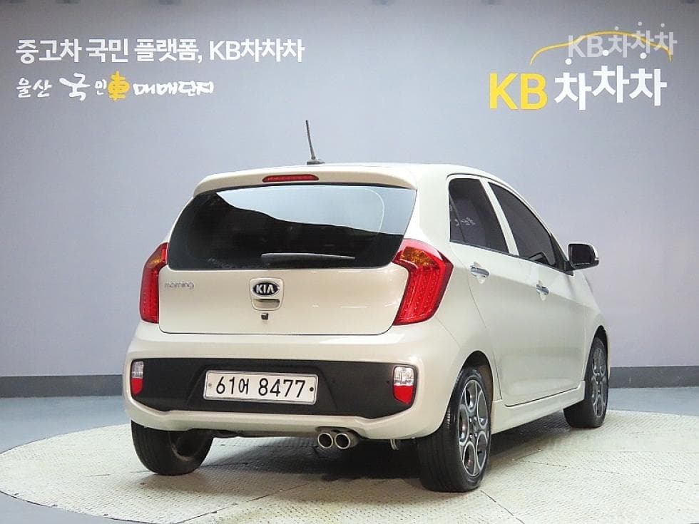 Kia all new Morning / PicantoLuxury - 2