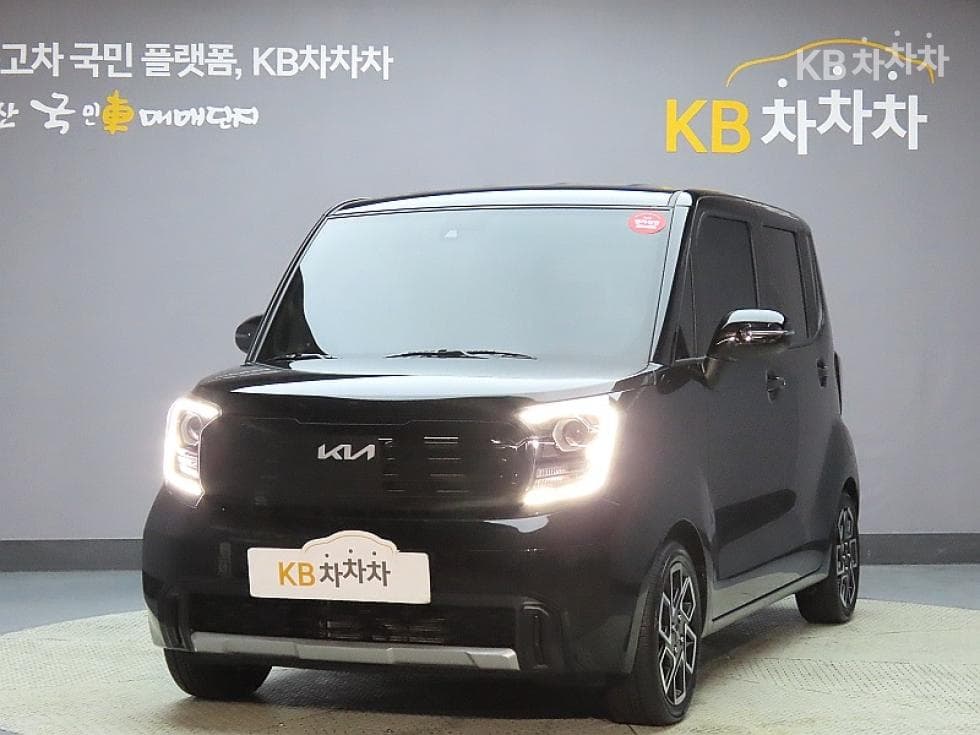 Kia The New (facelift) Kia Ray (van) 1.0 Gasoline Signature - Image 1