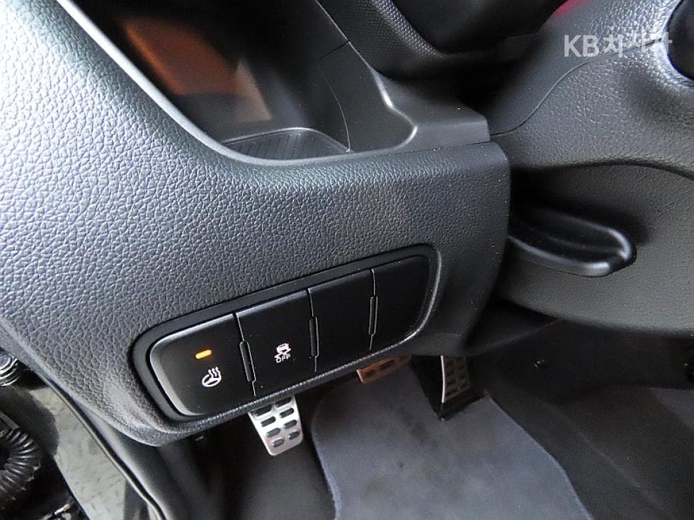 Kia The New (facelift) Kia Ray (van)1.0 Gasoline Signature - 14
