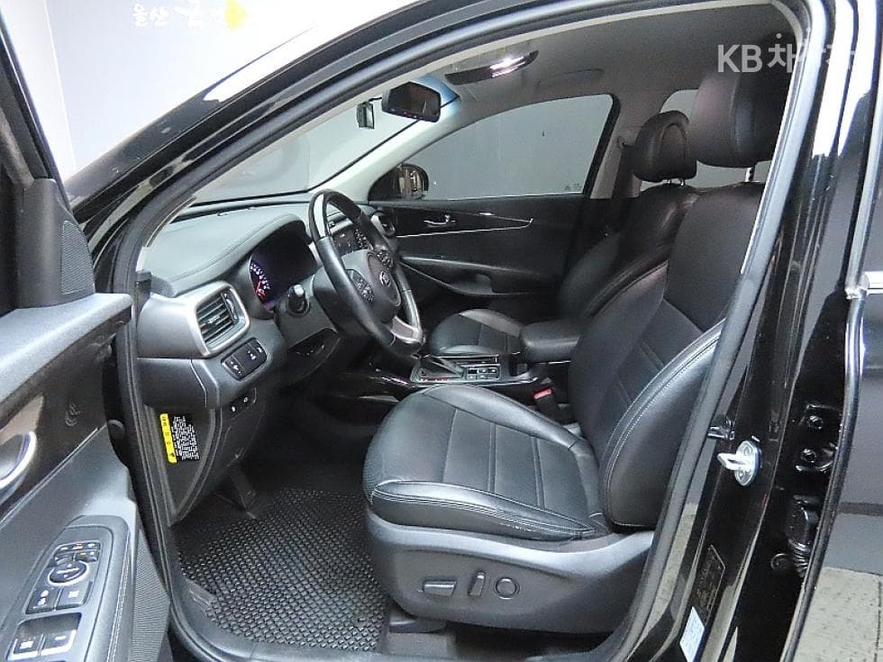 Kia The New (facelift) Sorento2.0 Diesel 2WD Noblesse - 10