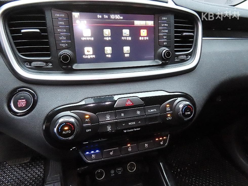 Kia The New (facelift) Sorento2.0 Diesel 2WD Noblesse - 16