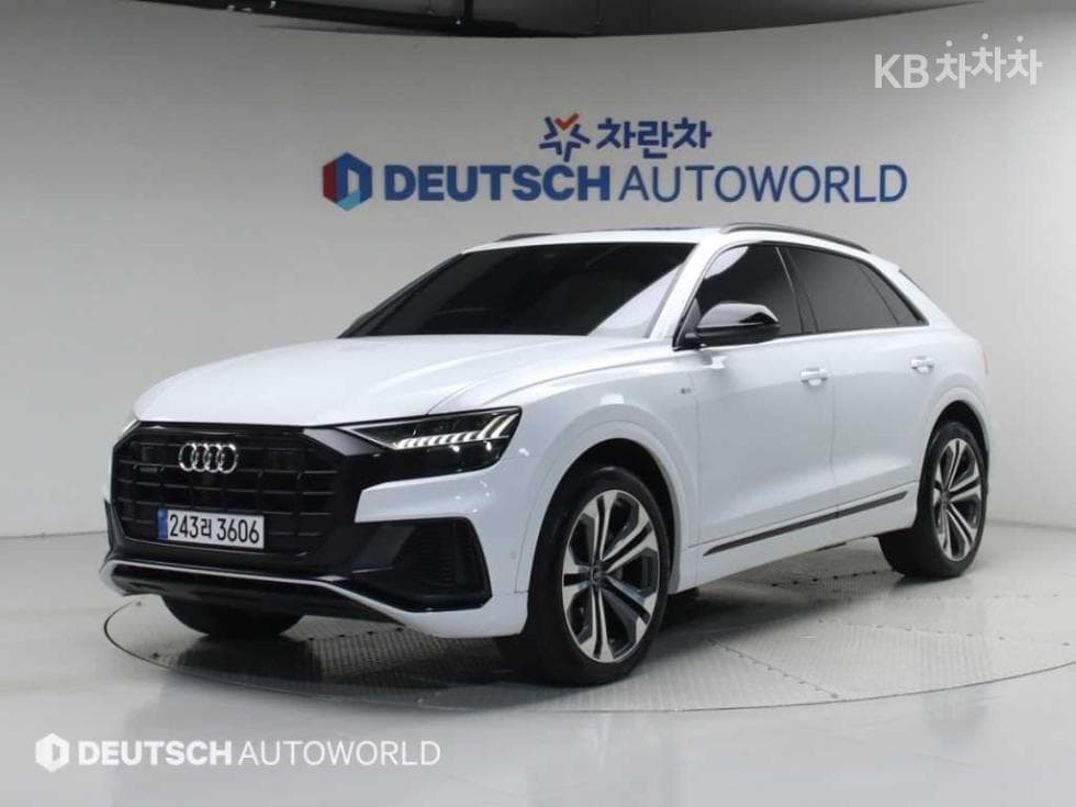 Audi Q8 3.0 55 TFSI Quattro Premium - Image 1