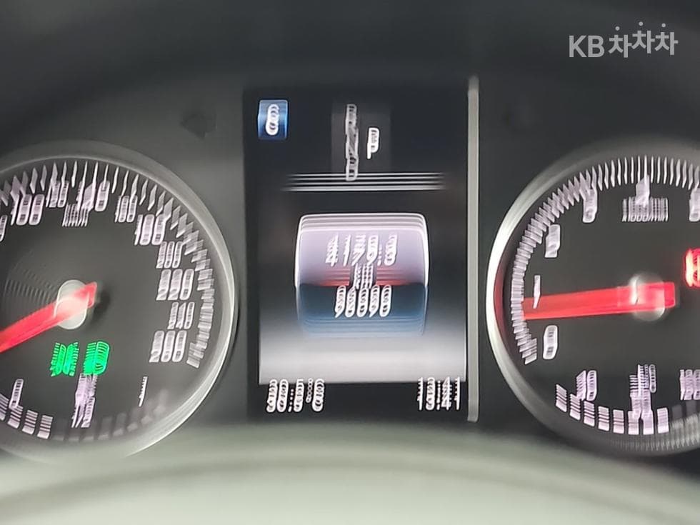 Mercedes-Benz GLC(X253)300 4Matic Coupe Стандартен - 6