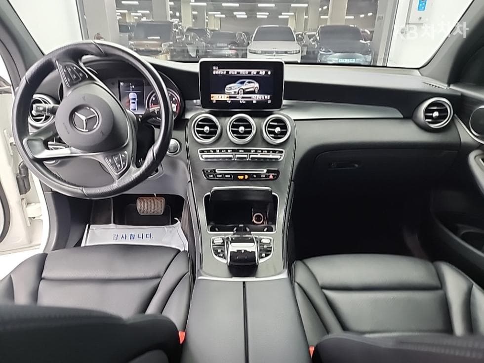 Mercedes-Benz GLC(X253)300 4Matic Coupe Стандартен - 7