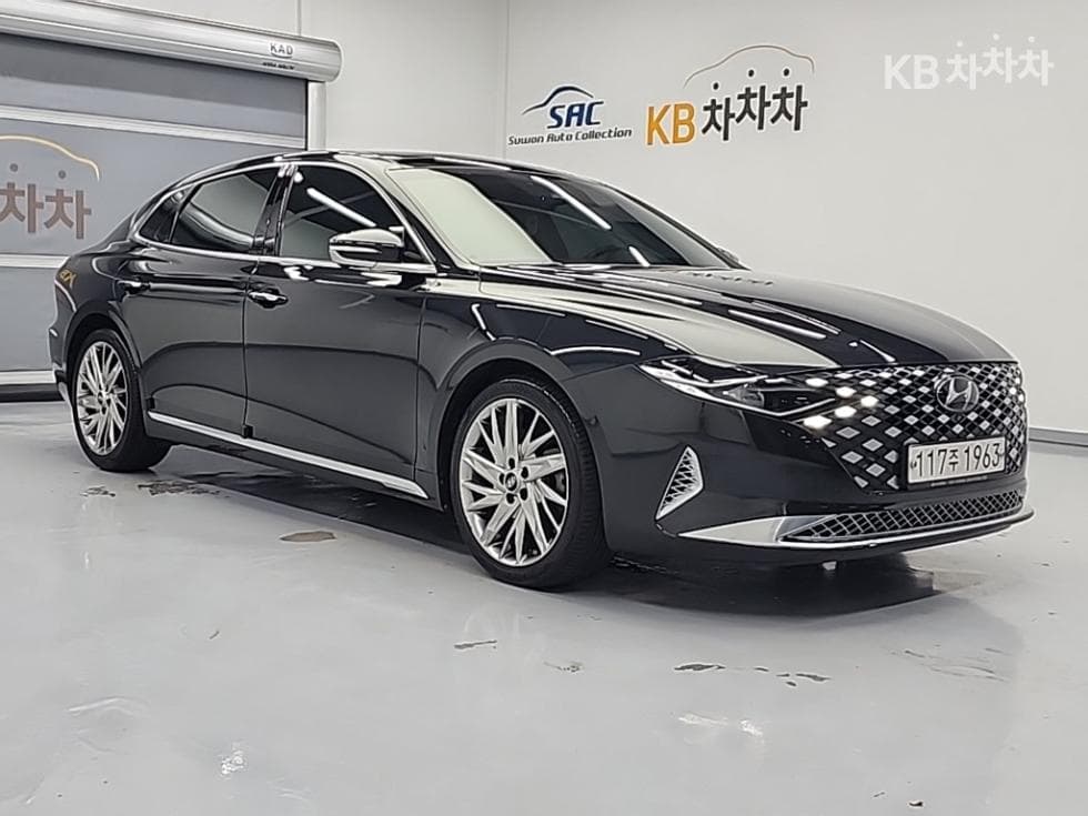 Hyundai The New (facelift) Grandeur (Azera)3.3 Calligraphy - 4