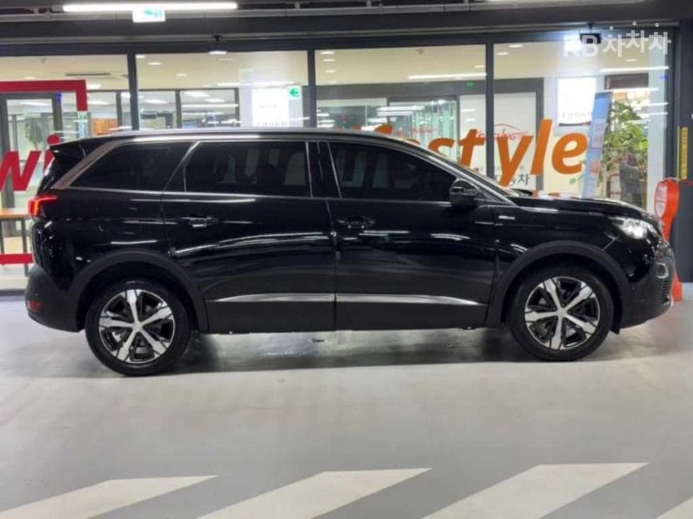 Peugeot 50081.5 Blue HDi GT Line - 3