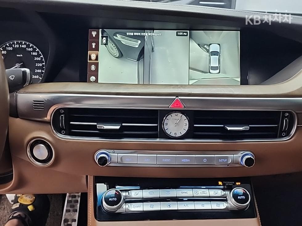 Дженезис G903.3T GDi AWD Премиум Люкс - 10
