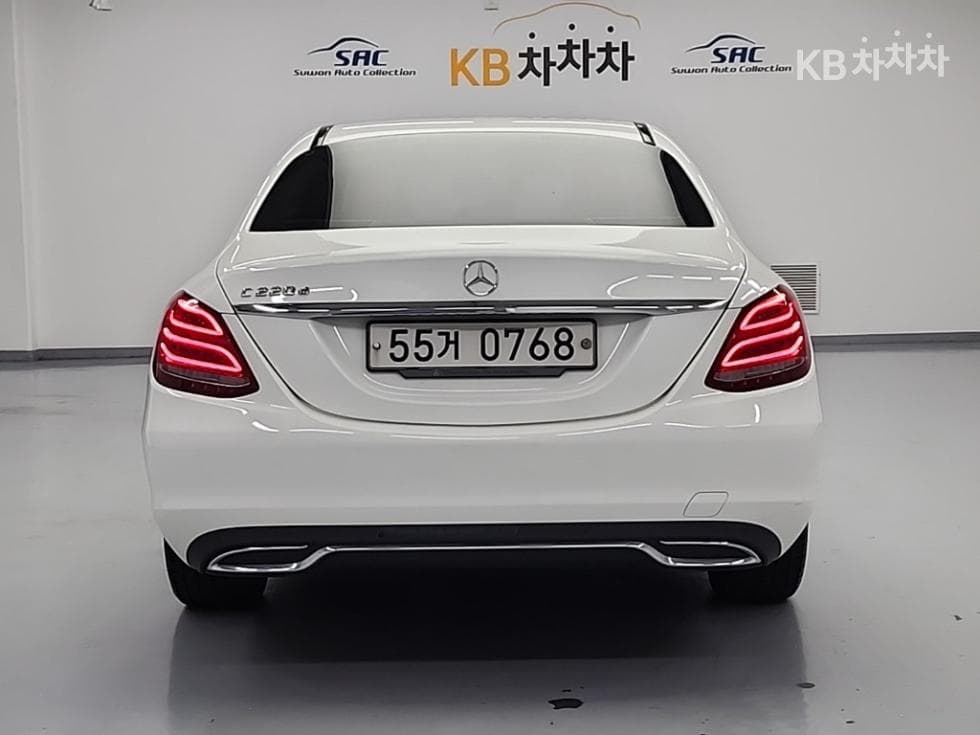 Mercedes-Benz The New (фейслифт) C-КласC220d Avantgarde W205 - 3