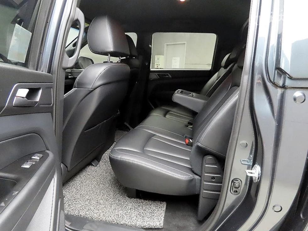 КейДжи Мобилити The New (фейслифт) Rexton 스포츠2.2 4x4 Престиж - 5
