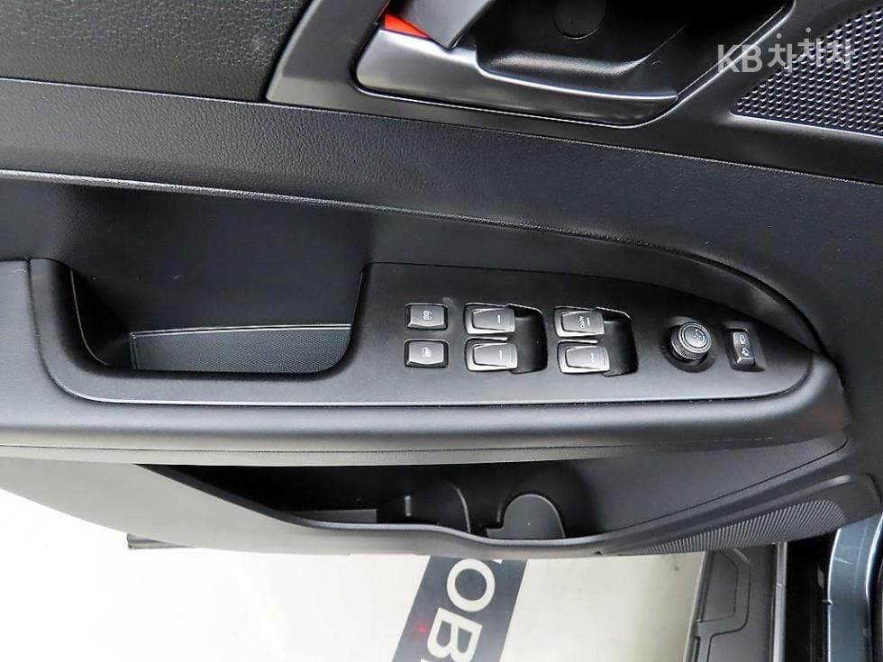 КейДжи Мобилити The New (фейслифт) Rexton 스포츠2.2 4x4 Престиж - 10