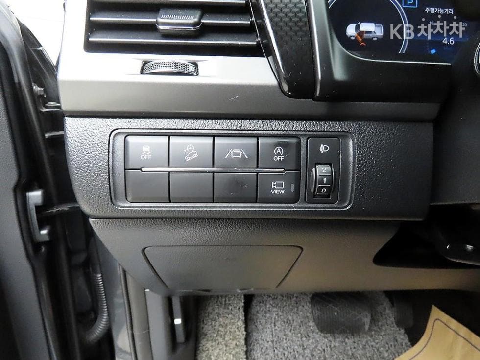 КейДжи Мобилити The New (фейслифт) Rexton 스포츠2.2 4x4 Престиж - 11