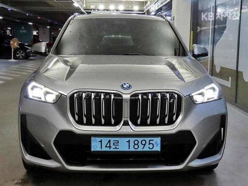 BMW iX1(U11)xDrive 30 M Sport - 2