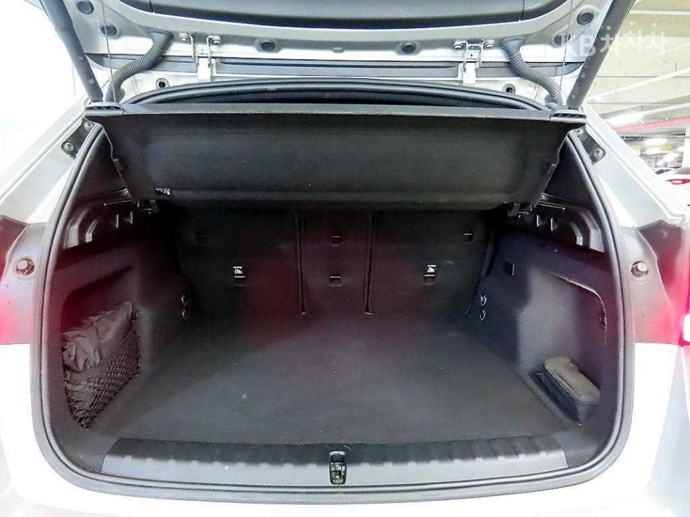 BMW iX1(U11)xDrive 30 M Sport - 16