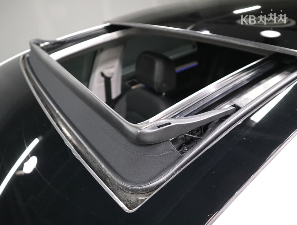 Volkswagen Arteon2.0 Турбо Дизел Инжекция Elegance Premium - 17