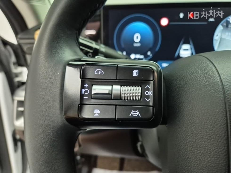 Hyundai The All New Grandeur (Azera) Hybrid1.6 Turbo Gasoline Exclusive - 15