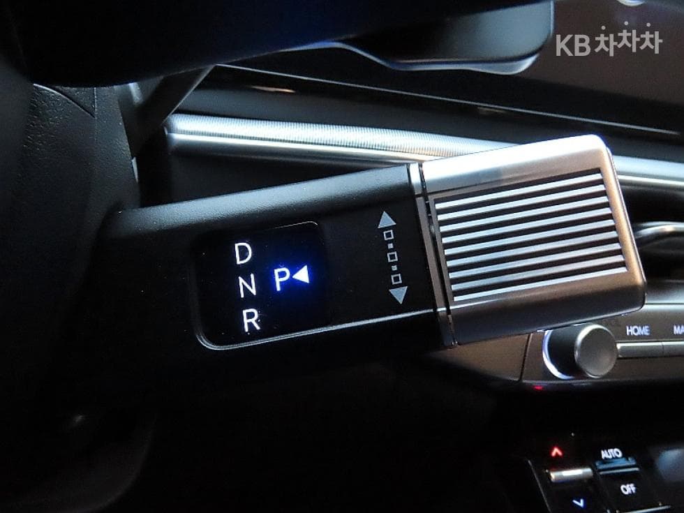 Hyundai The All New Grandeur (Azera)3.5 LPG 일반 Premium - 9