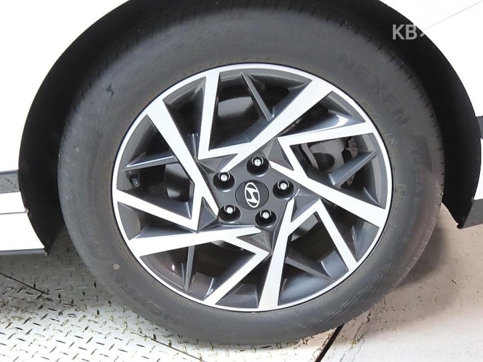 Hyundai The All New Grandeur (Azera)3.5 LPG 일반 Premium - 20