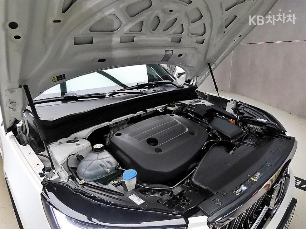 Volvo XC40B4 AWD Ultra Bright - 19