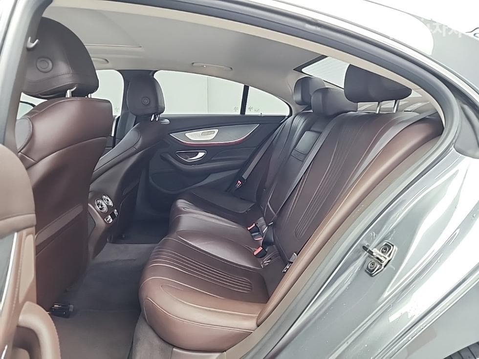Mercedes-Benz CLS클래스(C257)CLS400d 4MATIC Standard - 12