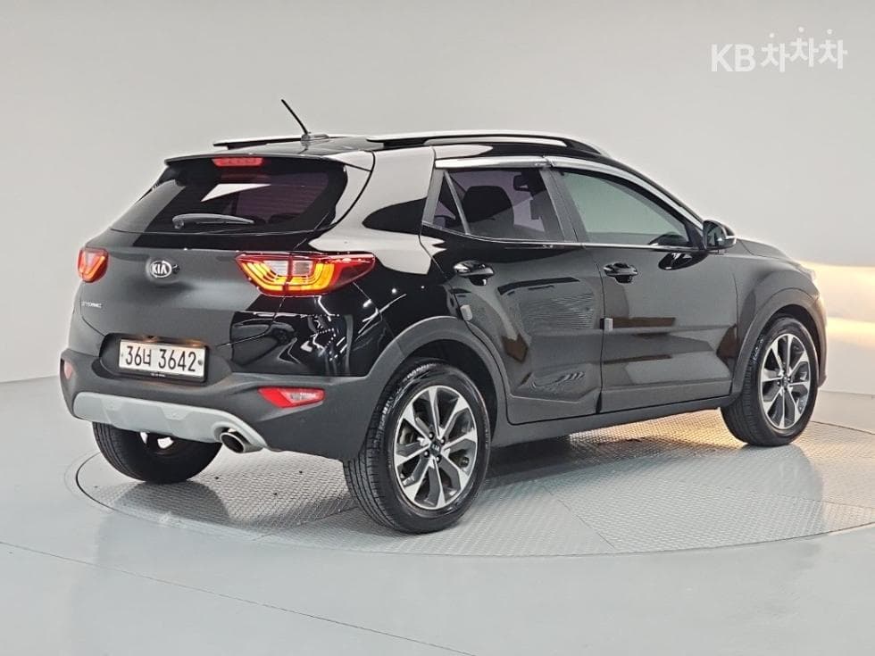 Киа StonicДизел 1.6 VGT Престиж - 4